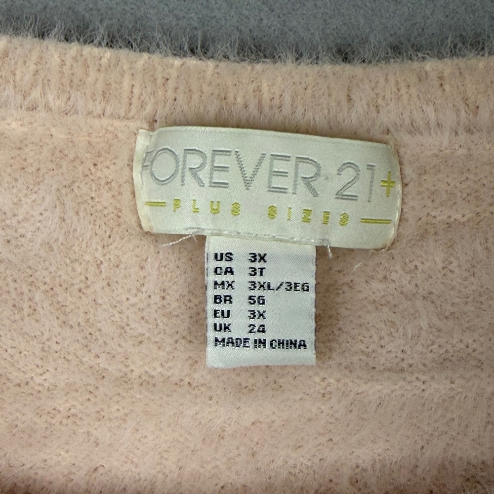 Forever‎ 21 Women's 3X Pink Fuzzy Faux Fur Eyelash Knit Sweater Amore Embroidery - Picture 5 of 10